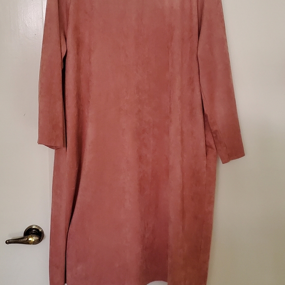 Duster - Picture 2 of 2